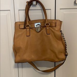 Michael Kors tote
